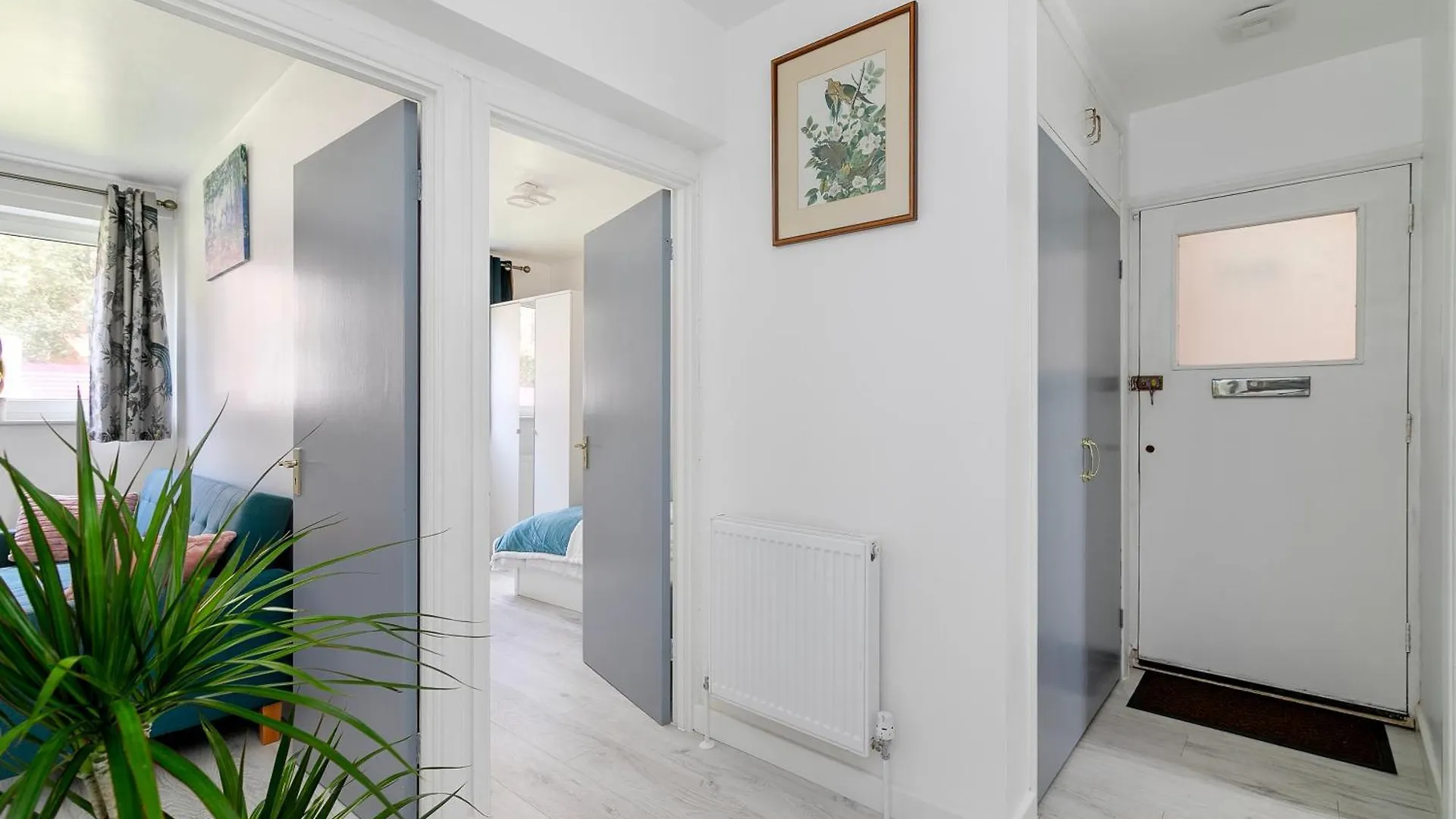 A Stunning Flat In London, Gants Hill Apartment Redbridge